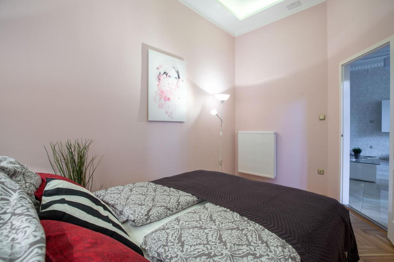 Luxury Downtown By Anna Apartment Budapest